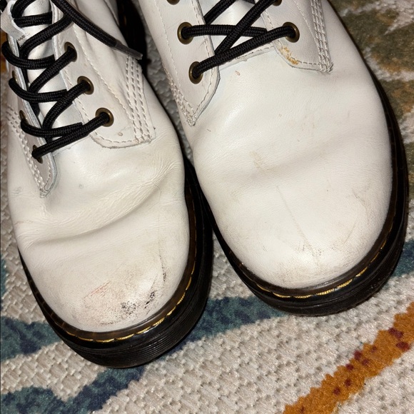 Dr Martens Zavala Airwaves Size 9 US L/8 US M - Picture 3 of 10